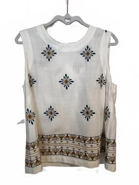 NEW FOIL women's sew crafty top in white